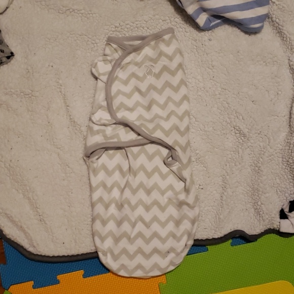 SOLD Swaddler bundle - Picture 3 of 3